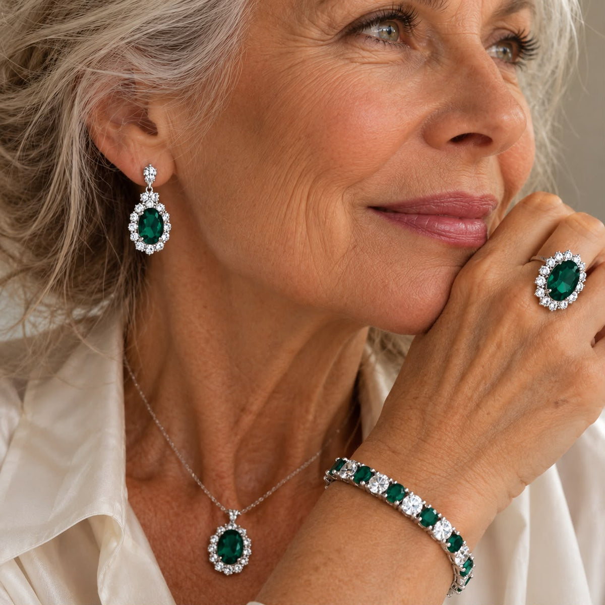 Seloria Grevalyn Jewelry Set | White Gold